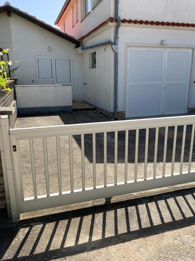 Beach Apartments Privlaka  Exterior photo